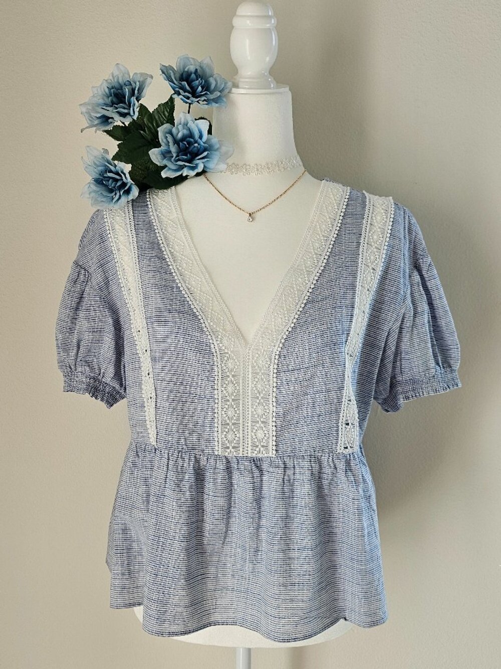 Zara Boho Lace Trim V-Neck Puff Sleeve Blouse Blue - Size L